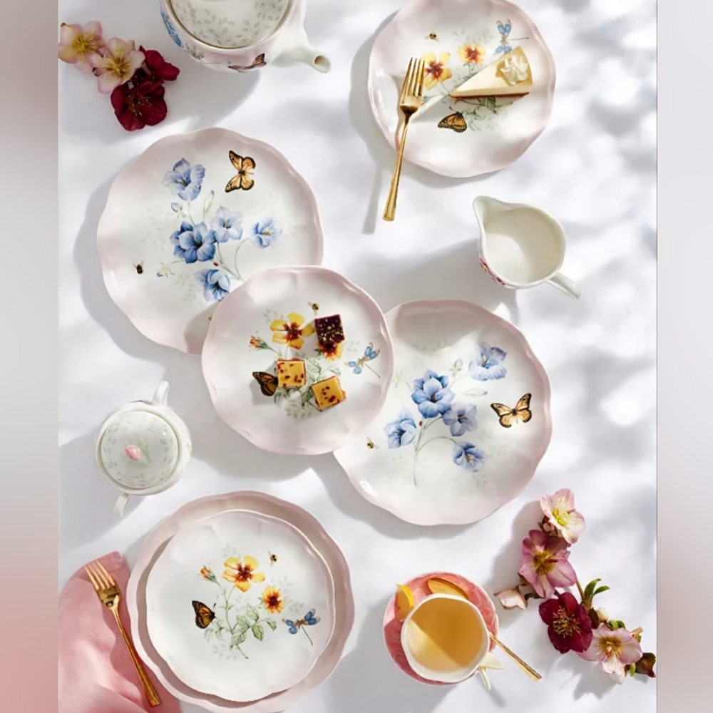 Beautiful Lenox Butterfly Collection Set Of 4
